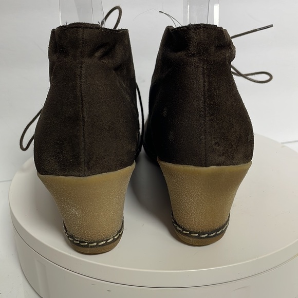 Donald j Pliner boots size 11 see pics please - Picture 3 of 11